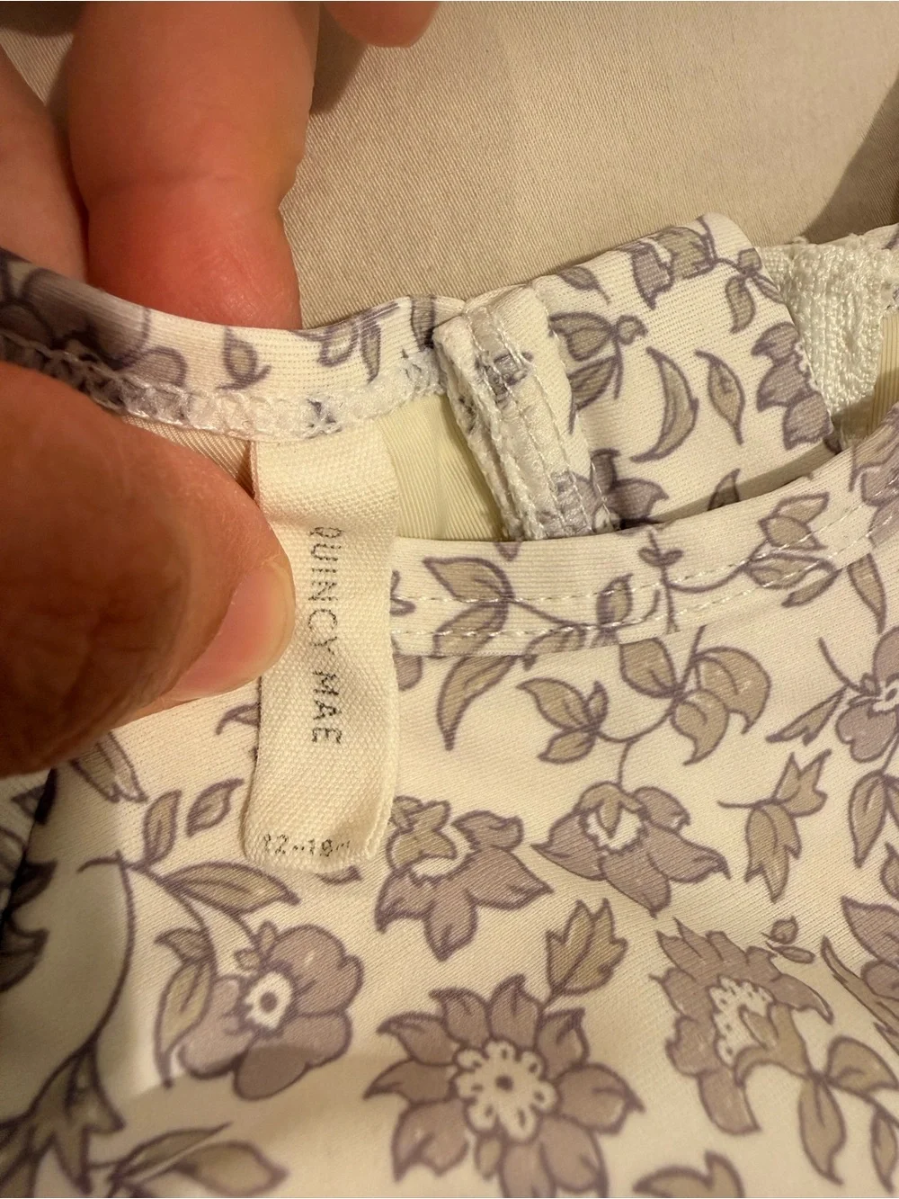 Quincy Mae Long-Sleeve Floral swimsuit